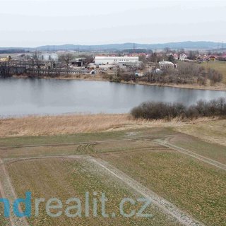 Prodej zemědělské půdy 11 668 m² Dříteň