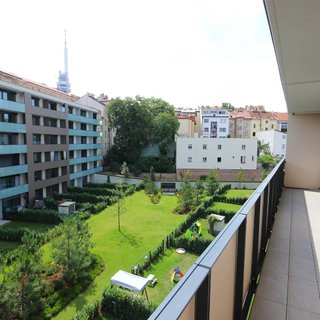 Pronájem bytu 3+kk 70 m² Praha, U Viktorie