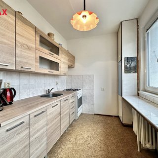 Pronájem bytu 2+1 54 m² Praha, Mahulenina