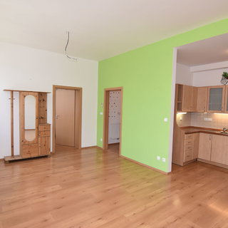 Pronájem bytu 2+kk 52 m² Olomouc, U reálky