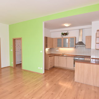 Pronájem bytu 2+kk 52 m² Olomouc, U reálky