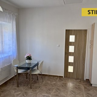 Prodej bytu 3+1 67 m² Trhové Sviny, Trocnovská