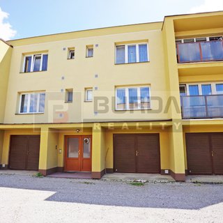 Prodej bytu 3+1 105 m² Chotětov, 