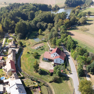 Prodej zemědělské usedlosti 850 m² Kundratice, 