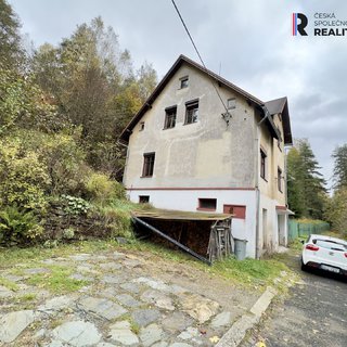 Prodej rodinného domu 185 m²