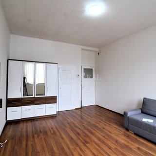 Pronájem bytu 2+kk 47 m² Praha, Michelská