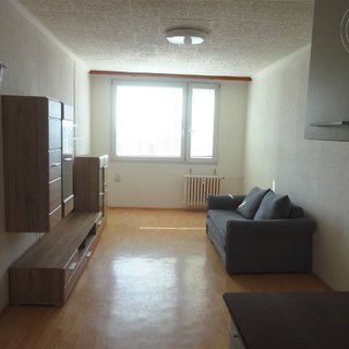 Pronájem bytu 2+kk 43 m² Praha, Vejvanovského