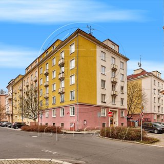 Prodej bytu 2+1 70 m² Karlovy Vary, K. Čapka