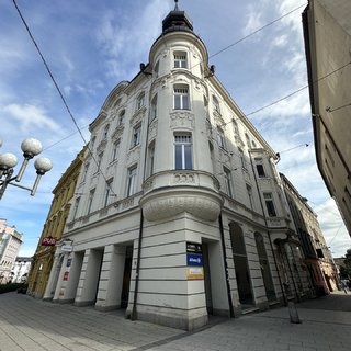 Pronájem obchodu 317 m² Opava, Horní náměstí