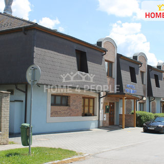 Prodej hotelu a penzionu 1 165 m², A. Jiráska