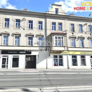 Prodej činžovního domu 1 095 m², Sokolovská