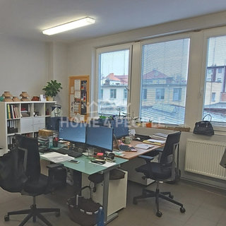 Pronájem kanceláře 62 m², Olomoucká