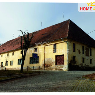 Prodej historického objektu 1 831 m² Chudenice, Mírové nám.