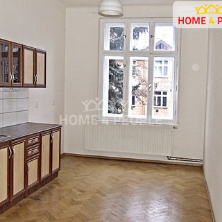 Pronájem bytu 3+1 108 m² Brno, Skácelova