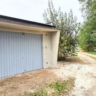 Prodej garáže 24 m², Lužní