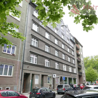 Prodej bytu 3+1 104 m² Karlovy Vary, Foersterova