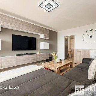 Prodej bytu 3+1 78 m² Neratovice, Na Skalkách