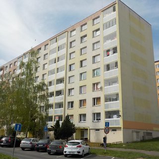 Prodej bytu 3+1 79 m², Karla Čapka