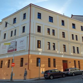 Pronájem bytu 1+kk a garzoniéry 33 m² Praha, Štítného