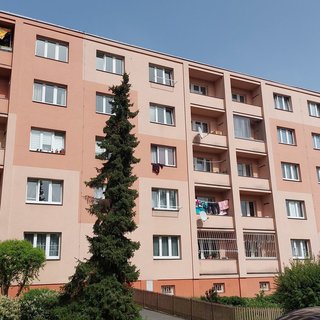 Pronájem bytu 2+1 50 m² Praha, Sněženková