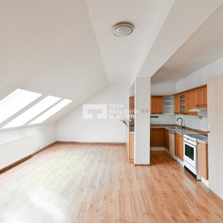 Pronájem bytu 3+kk 88 m² Praha, Novákových