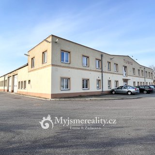 Pronájem kanceláře 332 m² Dobšice, Brněnská