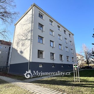 Prodej bytu 3+1 138 m² Znojmo, Rumunská