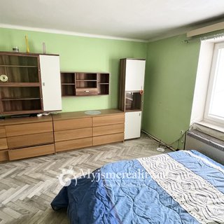 Prodej bytu 2+1 55 m² Znojmo, Smetanova