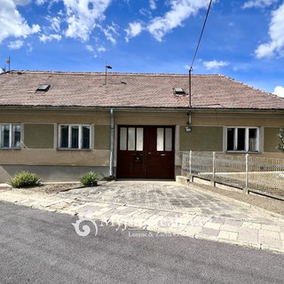 Prodej rodinného domu 380 m² Znojmo, 