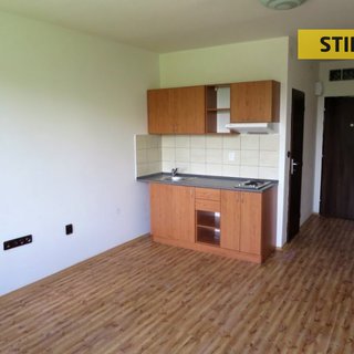 Pronájem bytu 1+kk a garzoniéry 22 m² Ostrava, Plzeňská