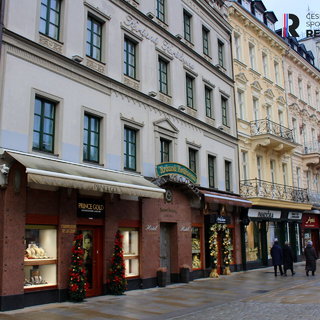 Prodej hotelu a penzionu 1 180 m² Karlovy Vary, Stará Louka