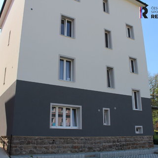 Pronájem bytu 1+kk a garzoniéry 34 m² Karlovy Vary, Lidická