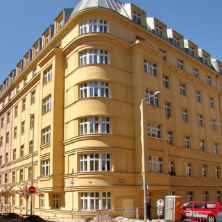 Prodej bytu 1+kk a garsoniéry 26 m² Praha, Přemyslovská