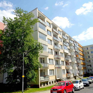 Pronájem bytu 2+1 60 m² Louny, Slovenského národního povstání
