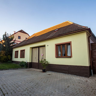Prodej rodinného domu 150 m² Dešov, 