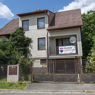 Prodej rodinného domu 150 m² Radošovice, 