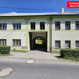 Prodej rodinného domu 515 m² Mladějovice