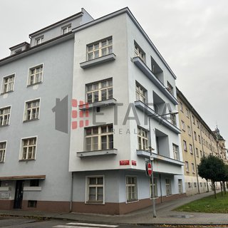 Pronájem bytu 1+1 39 m² České Budějovice, Klavíkova