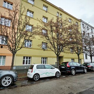 Pronájem bytu 2+kk 55 m² Praha, U vysočanského pivovaru