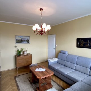 Pronájem bytu 2+1 55 m² Hustopeče, Masarykovo nám.