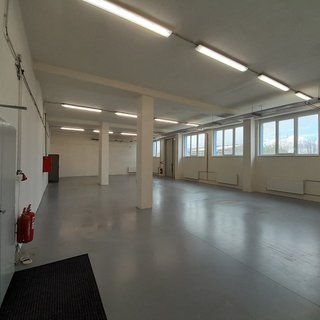 Pronájem skladu 164 m² Jihlava, Znojemská
