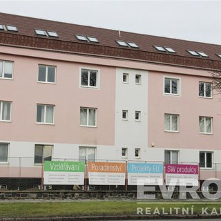 Pronájem kanceláře 12 m² Olomouc, Tovární