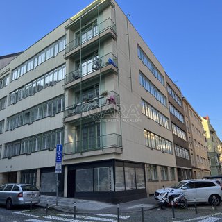 Pronájem bytu 1+kk a garsoniéry 24 m² Praha, Pplk. Sochora