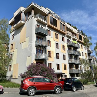 Pronájem bytu 2+1 57 m² Praha, Květinková