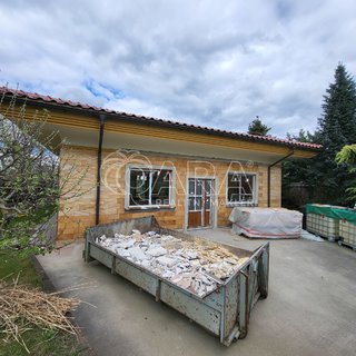 Prodej rodinného domu 100 m² Lázně Toušeň, Pražská