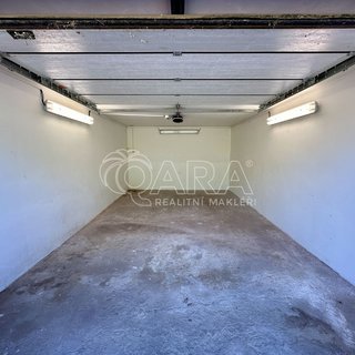 Prodej garáže 22 m² Bílina, 