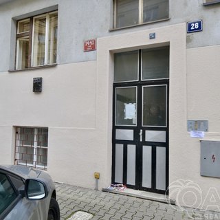 Pronájem bytu 1+kk a garzoniéry 20 m² Praha, U libeňského pivovaru