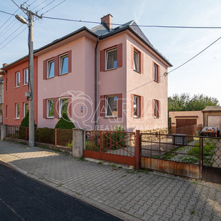 Prodej rodinného domu 180 m², Bezručova