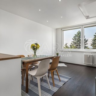 Prodej bytu 2+kk 45 m² Praha, Libišská