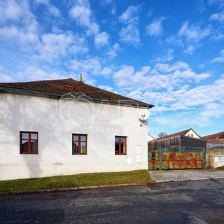 Prodej rodinného domu 140 m² Tehov, Hasičská